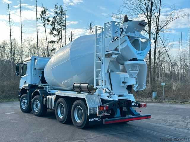 משאית מערבל בטון MERCEDES-BENZ Arocs 5 3743 8X4 / Euro6e EuromixMTP EM 10 L