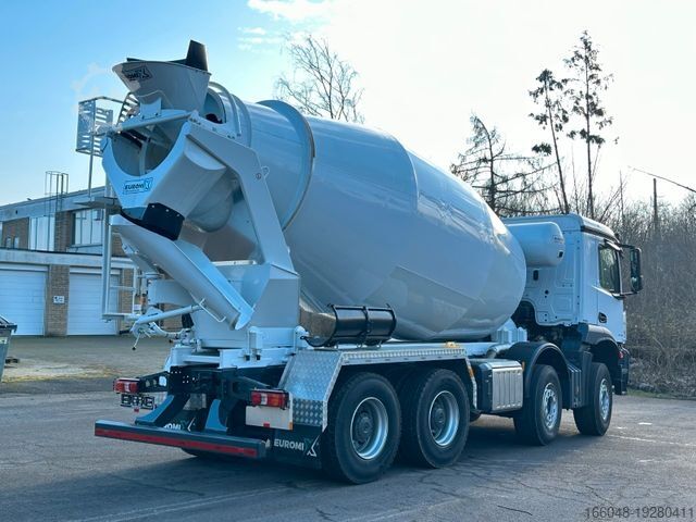 משאית מערבל בטון MERCEDES-BENZ Arocs 5 3743 8X4 / Euro6e EuromixMTP EM 10 L