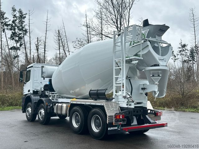 コンクリートミキサートラック MERCEDES-BENZ AROCS 5 4242 8x4 Euro5 EuromixMTP EM 12m R