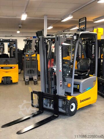 Elektro 3-Rad Jungheinrich EFG 110k - nur 3664 Std. - Service Neu + Garantie