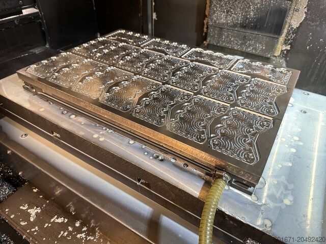 Loddrett maskinering senter XYZ 710 (VMC)