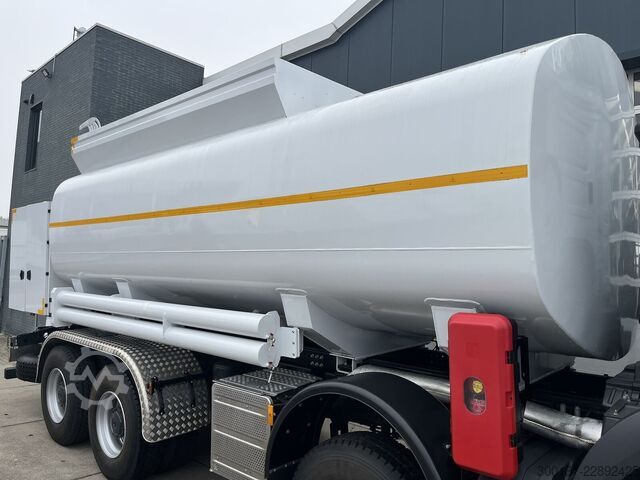 Tovornjak s cisterno Mercedes-Benz Arocs 4140 8x4 | Fuel Tank | Stock