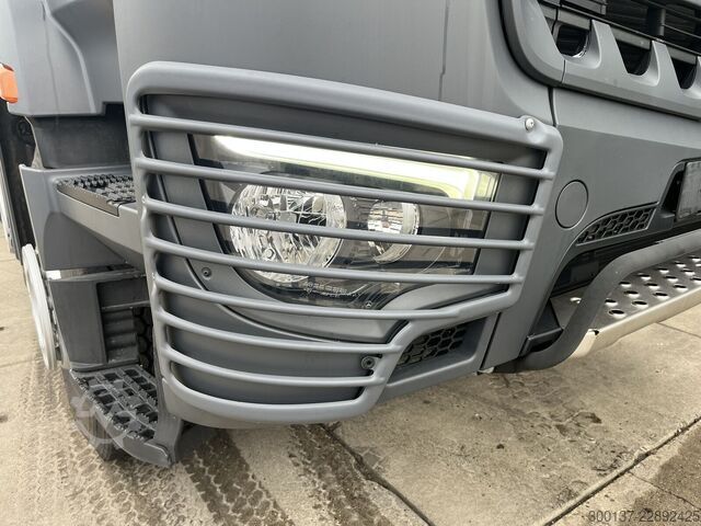 Tovornjak s cisterno Mercedes-Benz Arocs 4140 8x4 | Fuel Tank | Stock