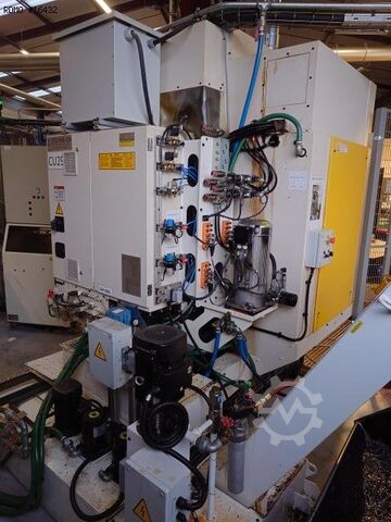 Centro de maquinação vertical FANUC ROBODRILL α-D21MiB5