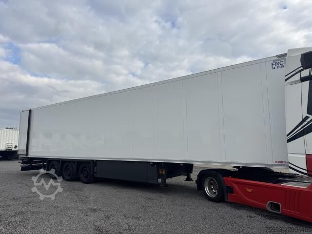 Gjysmë rimorkio frigoriferike Schmitz Cargobull SKO 24/L-14.7 FP 45 V7 Pharma Lang LKW Vector HE19