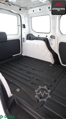 Panelinis furgonas Volkswagen Caddy 1.5 TSI CARGO KASTEN NAVI,KLIMA,SCHECKHEFT