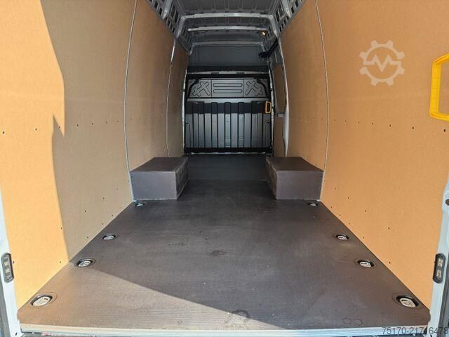 Hochdachkombi Iveco Daily 50C18 3.0L *L4*H3*Automatik*LED*AHK*