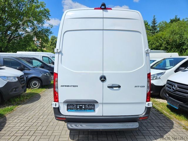 รถตู้ตู้ทึบ MERCEDES-BENZ Sprinter 317 CDI L2H2|27°°°KM|OHNE SCHÄDEN|360°K
