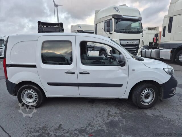 รถตู้ Mercedes-Benz CITAN 108 CDI