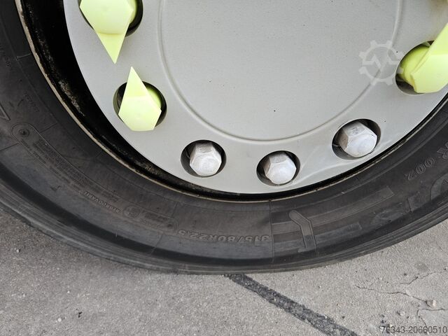 รถบรรทุกตู้บรรทุก RENAULT D19 WIDE 280 - E6 - BOITE MECANIQUE