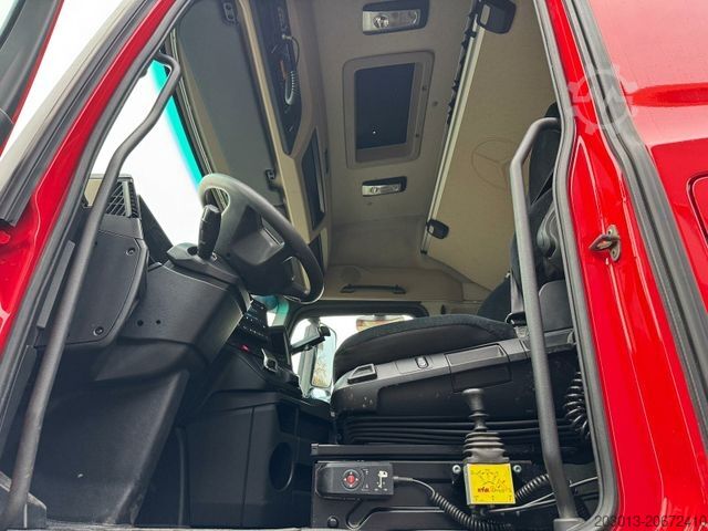 Standard tractor unit MERCEDES-BENZ ACTROS 1846 4x4 HAD Eur 6 Kipphydraulik Retarder