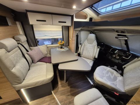 Poluintegrirani kamper Knaus L!VE WAVE 650 MEG Black Selection *TraumMobil*Automatik*Schwarz*