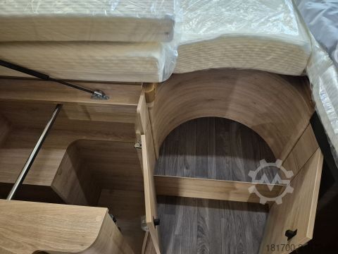 Poluintegrirani kamper Knaus L!VE WAVE 650 MEG Black Selection *TraumMobil*Automatik*Schwarz*