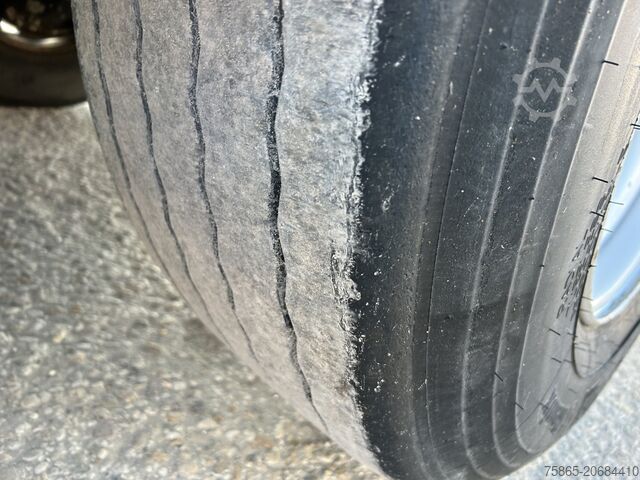 Skjutbara presenningar Pacton T3-011 / Curtainside Trailer / SAF Drum / APK T...