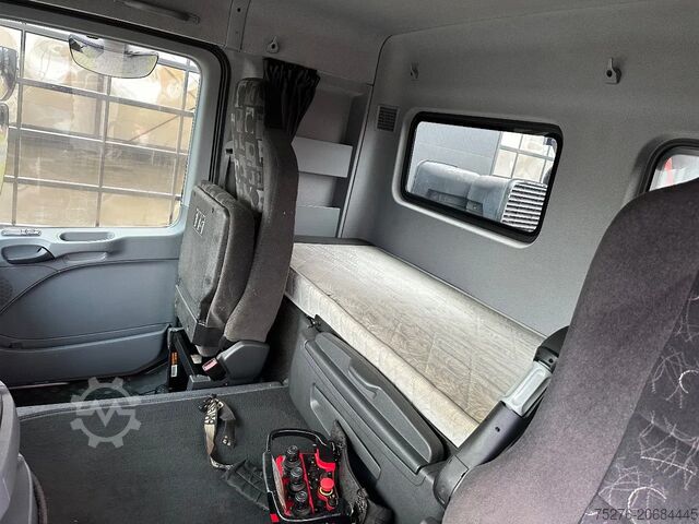 Camion-grue Mercedes-Benz Actros 4144 8x4 Palfinger PK 85002 9x hydr winc...