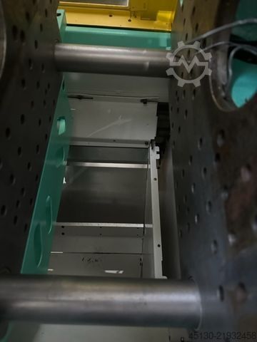 Máquina de moldagem por injeção Arburg 320C 600-250