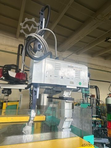 Injection molding machine Arburg 370H 600-290
