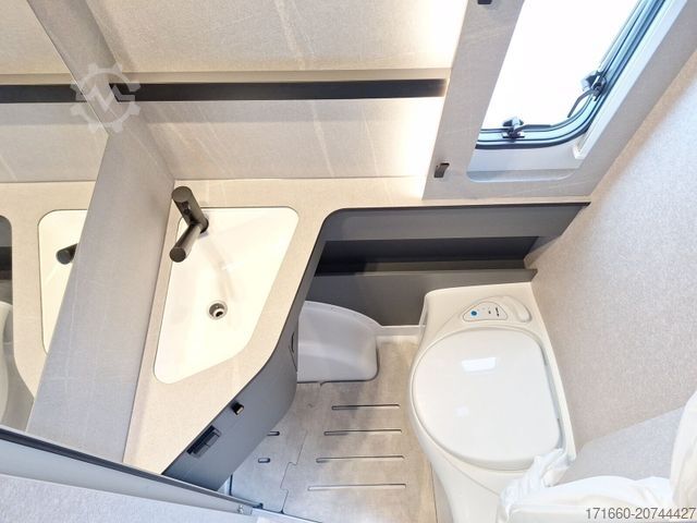 Жилой прицеп HYMER/ERIBA Eriba Novaline 495 Lulea Leaf, Truma Combi-4 E