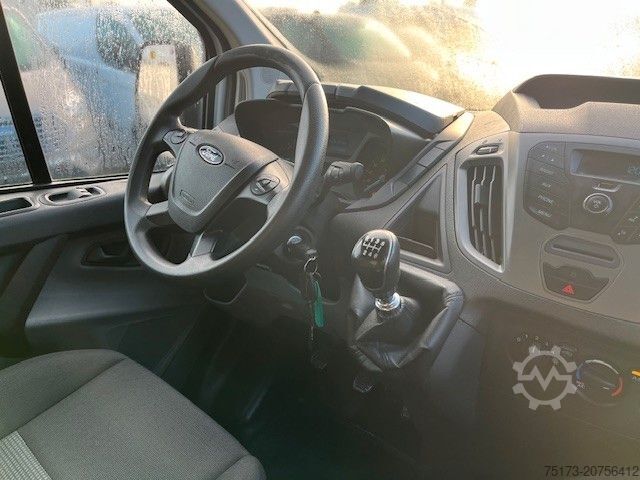 Slēgtais furgons FORD Transit Custom Kasten 310 L1H1 Ablastung 2,8to