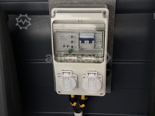 উচ্চ ছাদের ভ্যান MERCEDES-BENZ Sprinter 316 *Werkstatt* AHK3,5t+KAMERA+230V 133