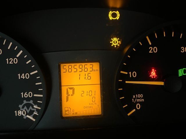 Minibus MERCEDES-BENZ Sprinter 313 BlueTEC 9 Sitze+ ENGINE NO GOOD