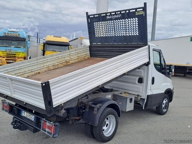 Carrinha basculante trilateral IVECO DAILY 35C12