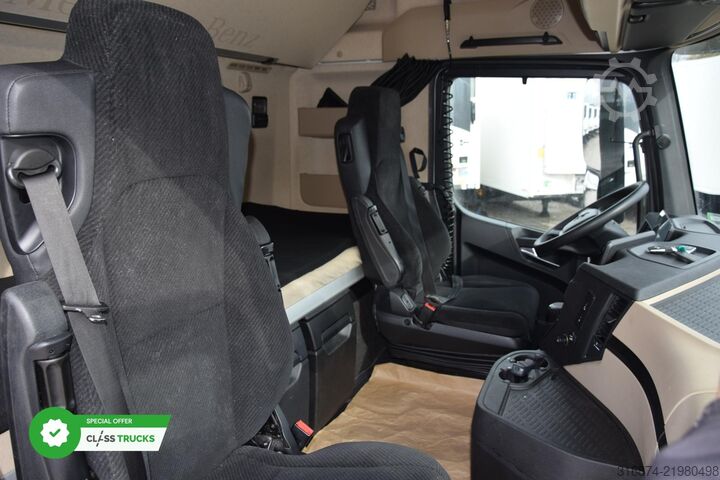 मानक ट्रैक्टर यूनिट MERCEDES-BENZ Actros 5 1845 BigSpace