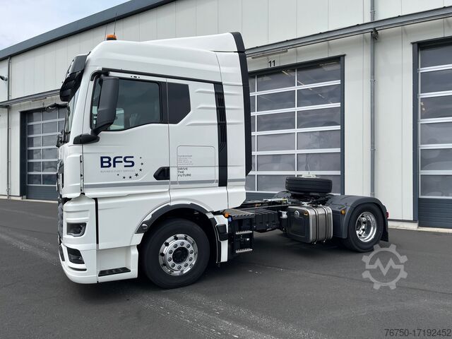 Camion de marchandises dangereuses MAN TGX 18.480 4x2BL SA