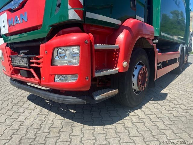 Müllwagen MAN TGXS 26.320 / Faun Variopress 527