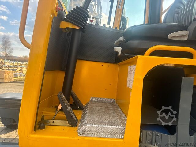 Empilhador de 4 vias Combilift C6000 / LPG / 2017 year/ Free lift
