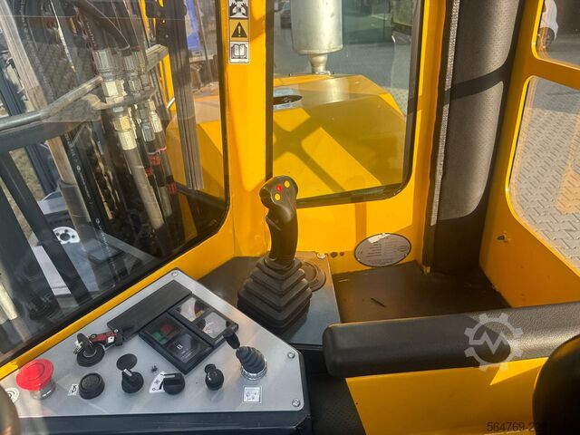 Empilhador de 4 vias Combilift C6000 / LPG / 2017 year/ Free lift
