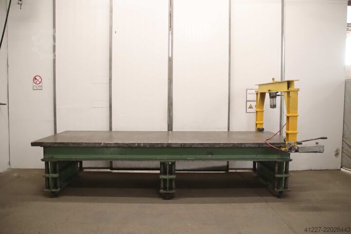 Tvirtinimo plokštė su tiesinimo presu unbekannt 1510/4025/H900 mm