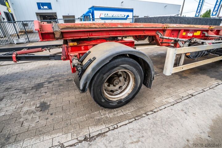 Transport av containere WAF HRA18.65LS-CONTAINER
