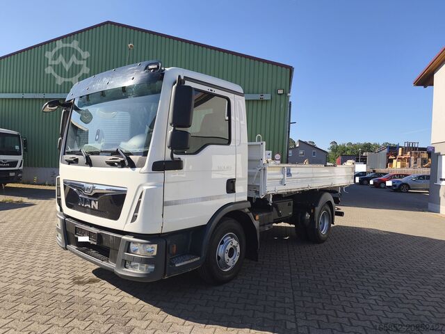 Wywrotka z trójstronna MAN TGL 8.180