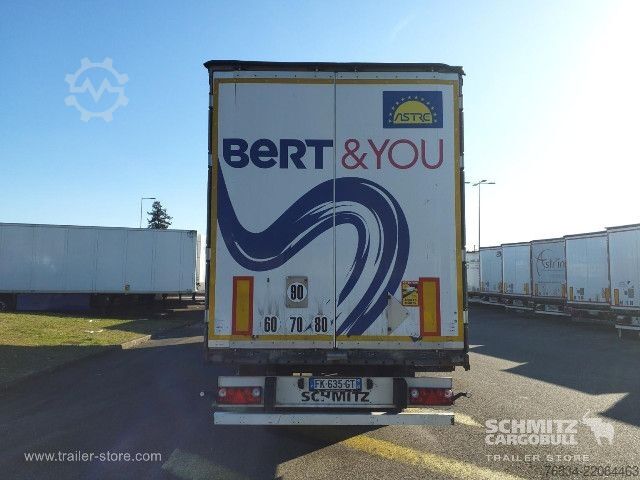 Naczepa otwarta z plandeką Schmitz Cargobull Semitrailer Curtainsider Standard
