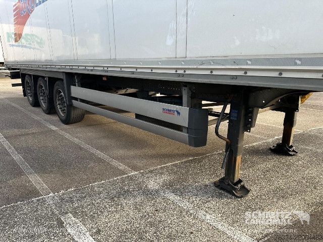 Naczepa skrzyniowa Schmitz Cargobull Semitrailer Dryfreight Mega