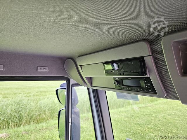 手提箱 IVECO 80E18 EUROCARGO 80-190L EUROCARGO