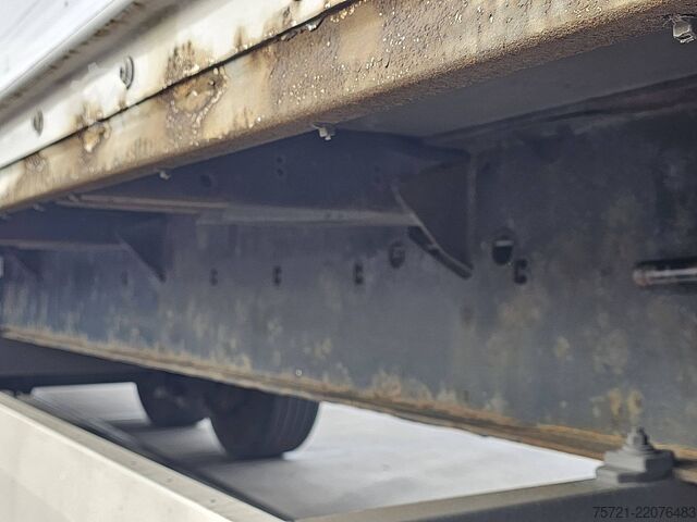 স্যুটকেস KRONE SD DRYLINER 2 AXLE TAILLIFT