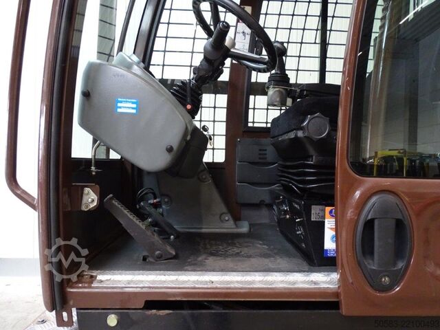 รถยกชนิดยกด้านข้าง Baumann GX50/14/63TR - TRIPLEX