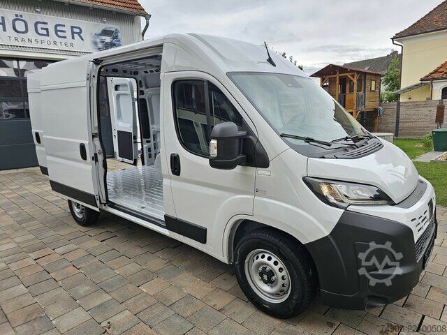 รถตู้ Fiat Ducato 35 MAXI 180 L2H2 TFT Kamera PDC 2x AB