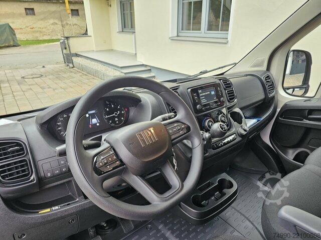 รถตู้ Fiat Ducato 35 MAXI 180 L2H2 TFT Kamera PDC 2x AB