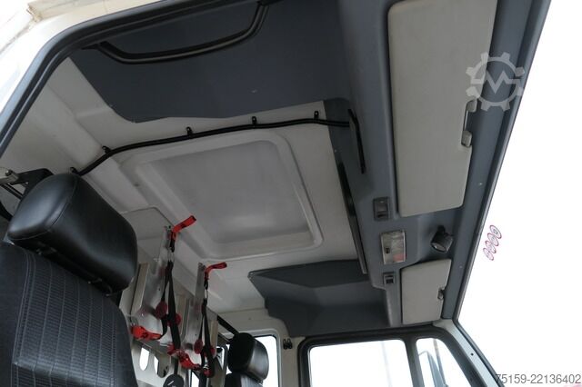 Camião com carroçaria personalizada man 10.224 DoKa LHF 16/12 4x4 Wassertank 850l