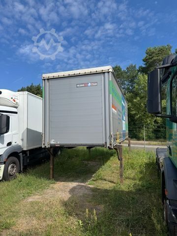Kamion s izmjenjivom nadogradnjom Kögel BDF Wechselbrücke 7.45 Curtainsider