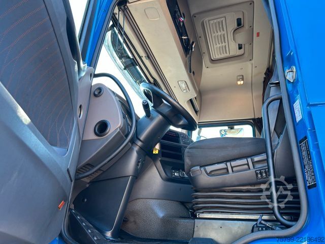 Kamion za prijevoz drva DAF XF 530 Plattform Kesla Kran Typ 2112 +Kabine