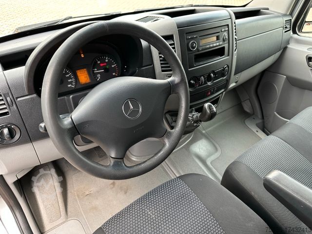 Hög tak skåpbil MERCEDES-BENZ Sprinter 316 CDI KA L2H2/ Glasreff/ Dachträger