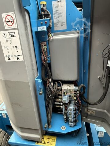テレスコピック作業プラットフォーム Genie Z-30/20 N