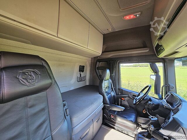 Standard-SZM SCANIA R500 6X2*4 NB LEATHER