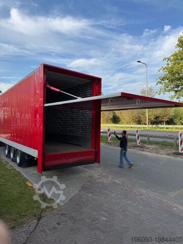 Kuffert Fruehauf 3 ass oplegger voor vervoer auto.s, motoren ed.