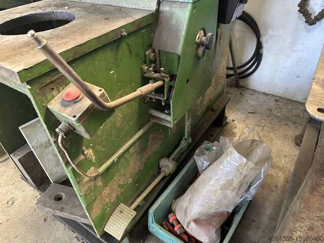 เครื่องอัดไฮดรอลิก WMW HydraulischePresse VEB Zeulenroda PYE10N