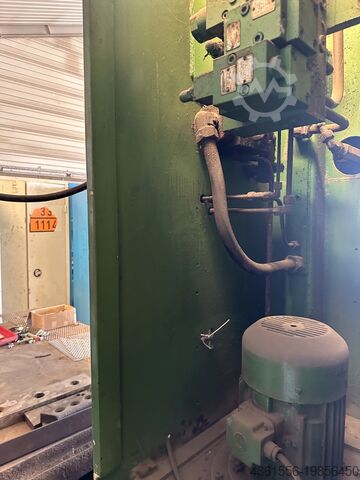 เครื่องอัดไฮดรอลิก WMW HydraulischePresse VEB Zeulenroda PYE10N